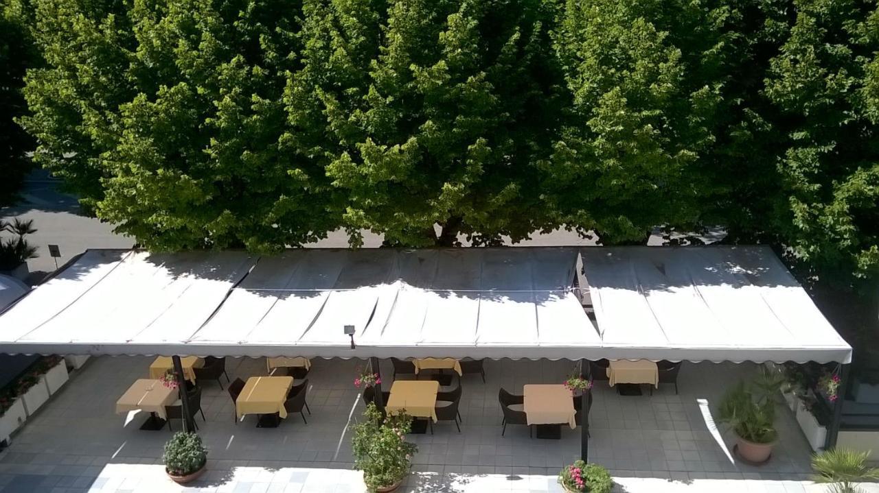 Hotel Du Parc Atri Dış mekan fotoğraf