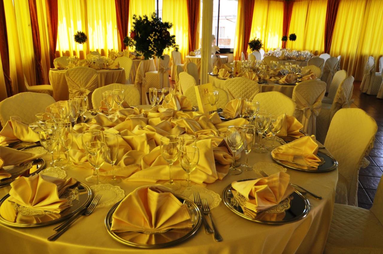 Hotel Du Parc Atri Dış mekan fotoğraf