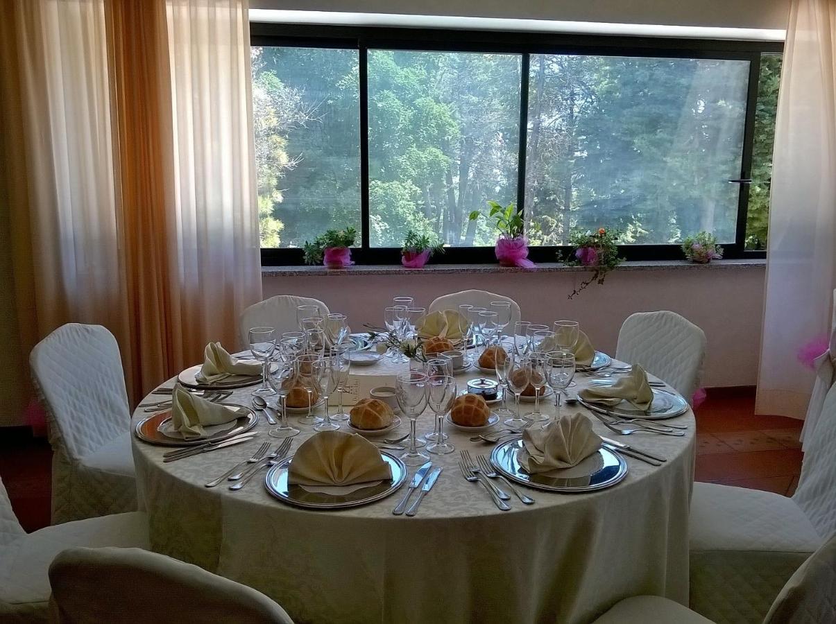 Hotel Du Parc Atri Dış mekan fotoğraf