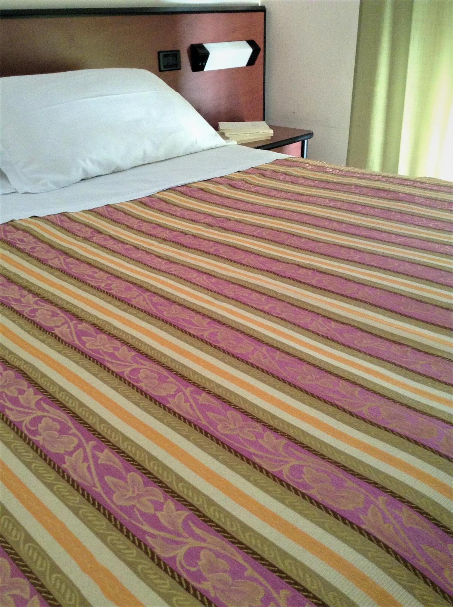 Hotel Du Parc Atri Dış mekan fotoğraf
