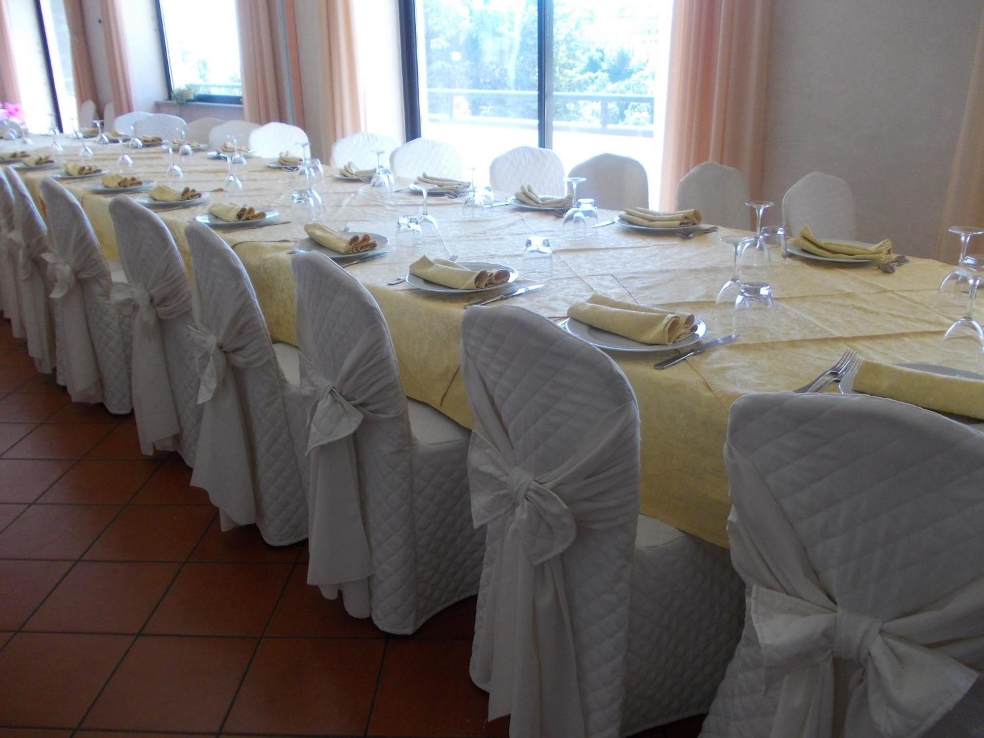 Hotel Du Parc Atri Dış mekan fotoğraf